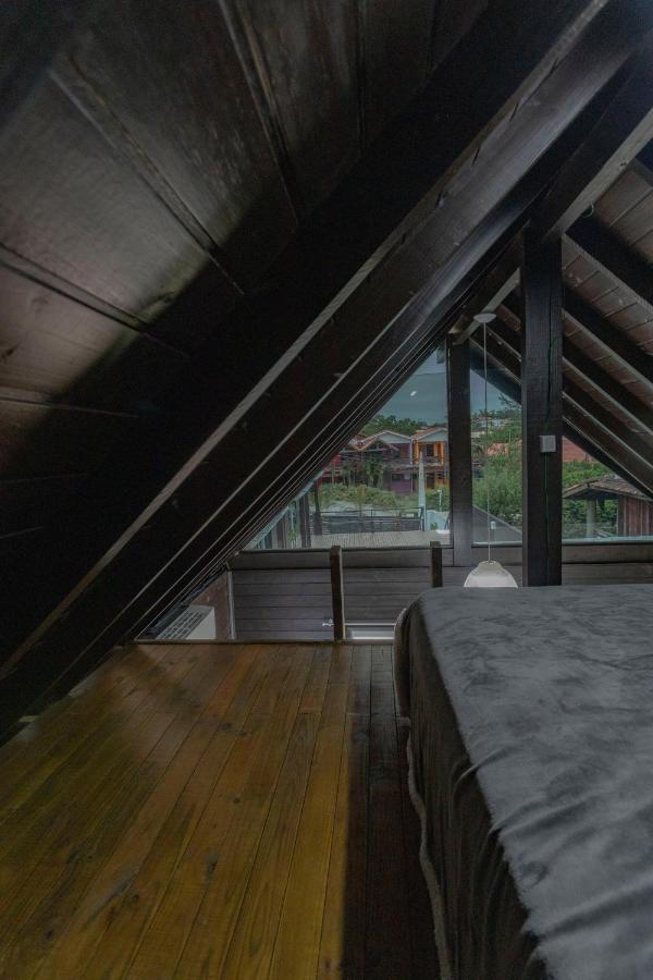 Rosa Lofts - Praia Do Rosa Villa อิงบิตูบา ภายนอก รูปภาพ